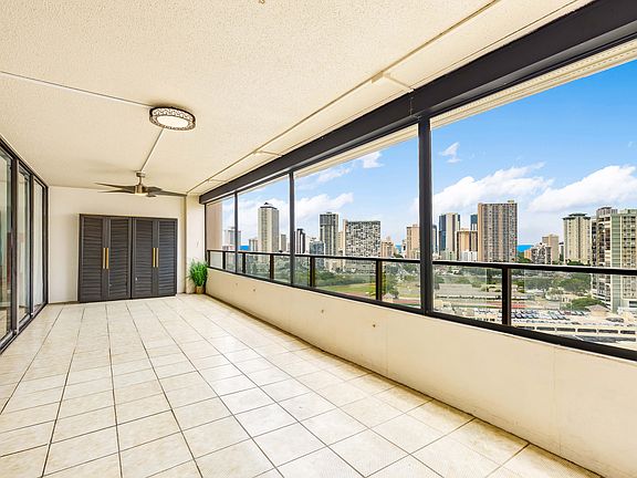 3rd image of 583 Kamoku St APT 1907