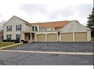 313 Dunham Place Cmns, Saint Charles, IL 60174