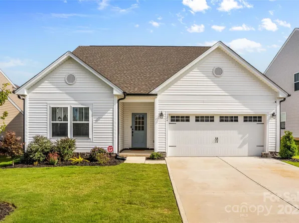 126 Forbes Ln, Troutman, NC 28166