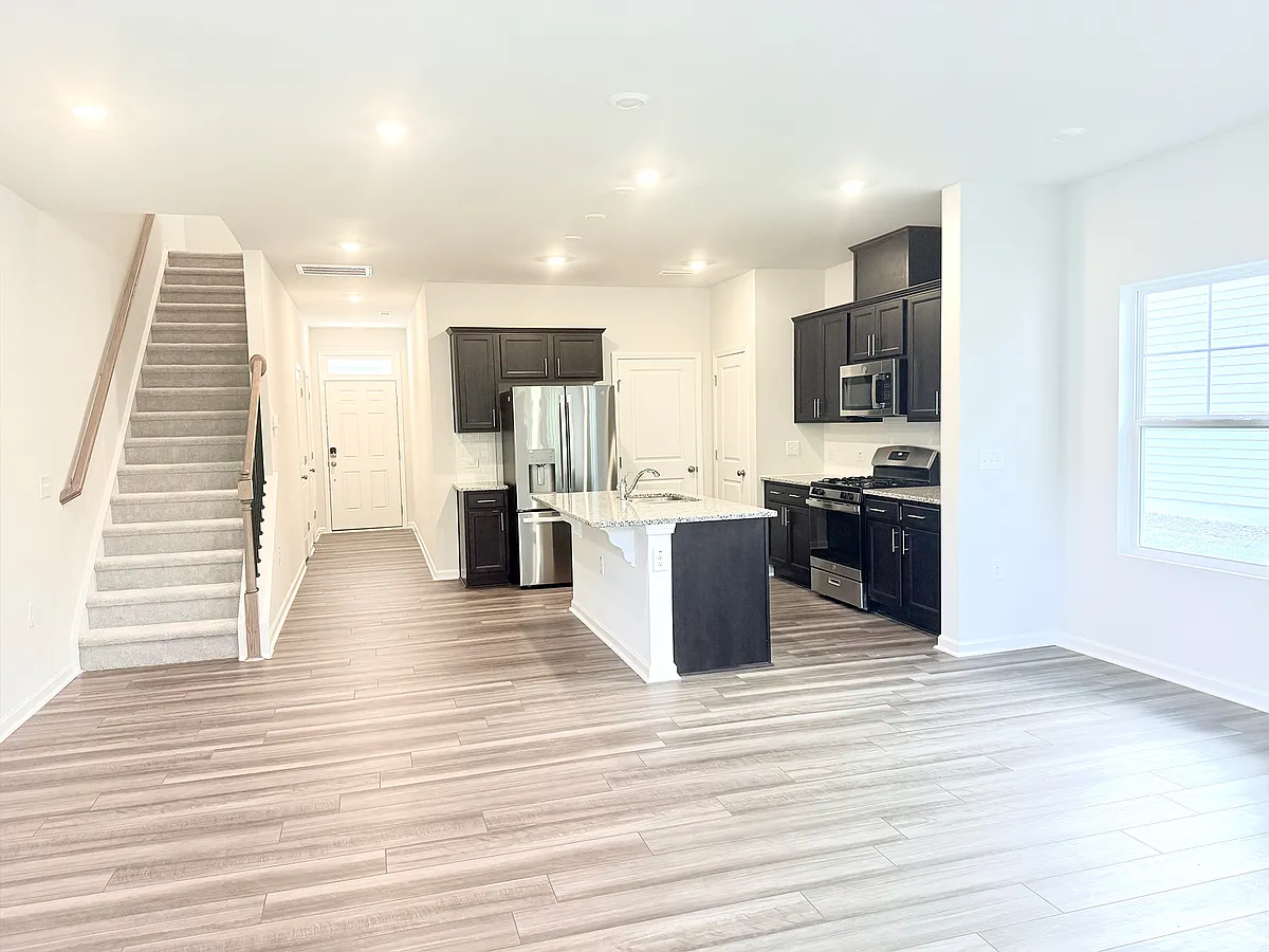 Main Floor - 269 Peebles Dr
