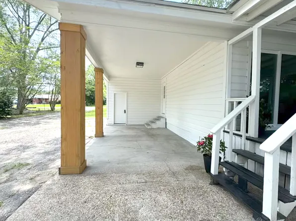 26 Kennon Ave, Laurel, MS 39443