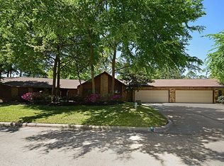 3131 Willowbend Rd, Montgomery, TX 77356