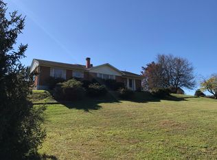 96 Paxton House Dr, Buena Vista, VA 24416