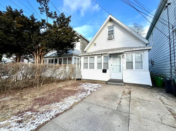 1125 Cutler Street, Schenectady, NY 12303