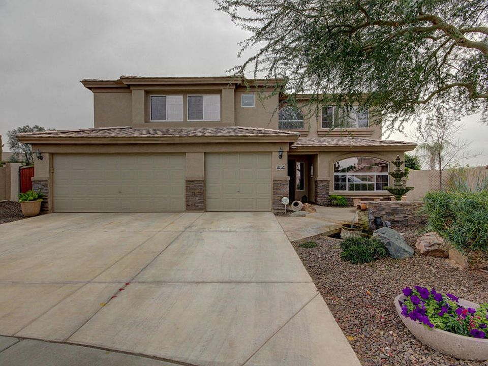 1st image of 26056 N 71st Ln