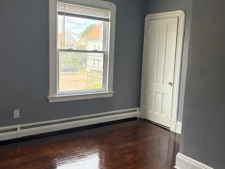 34 Lenox St #2 — Photo 14