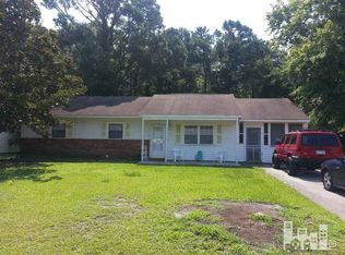 114 Colchester Pl, Wilmington, NC 28409