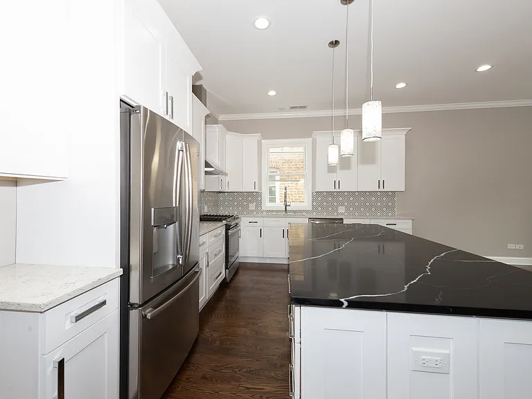 4429 N Kimball Ave #2 — Photo 4