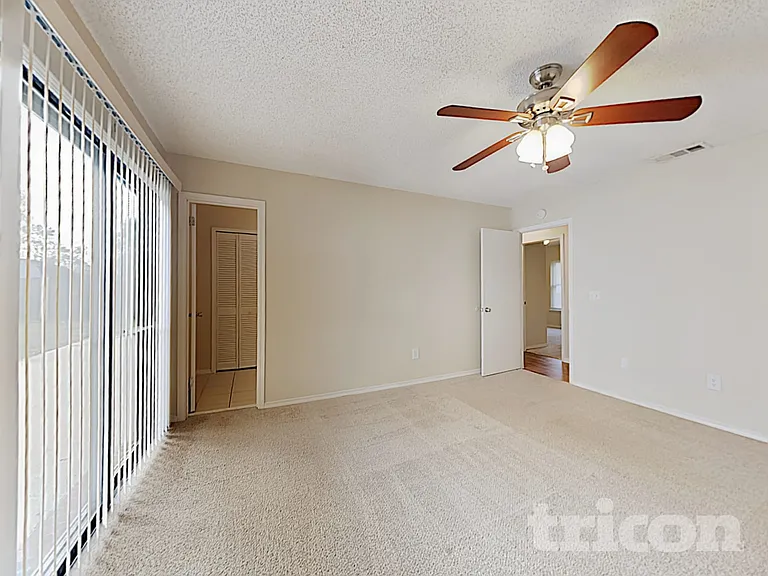 1865 Shannon Lake Dr — Photo 7