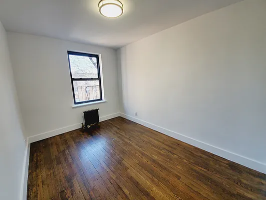 Rented by Ideal Properties Group | media 7