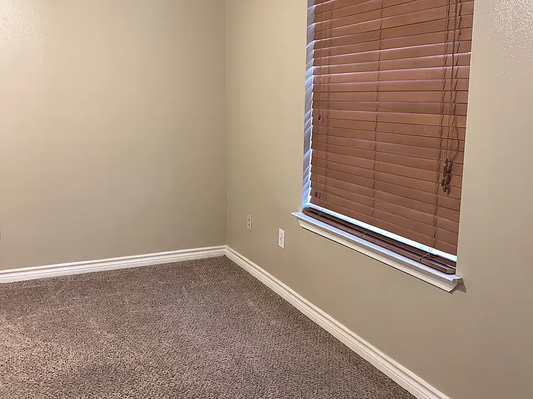 912 Keith Ln #A — Photo 14