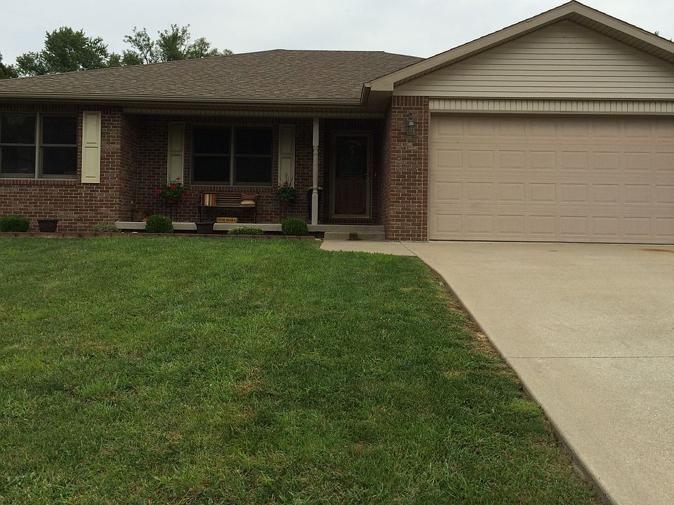 819 Poplar Cove Drive
