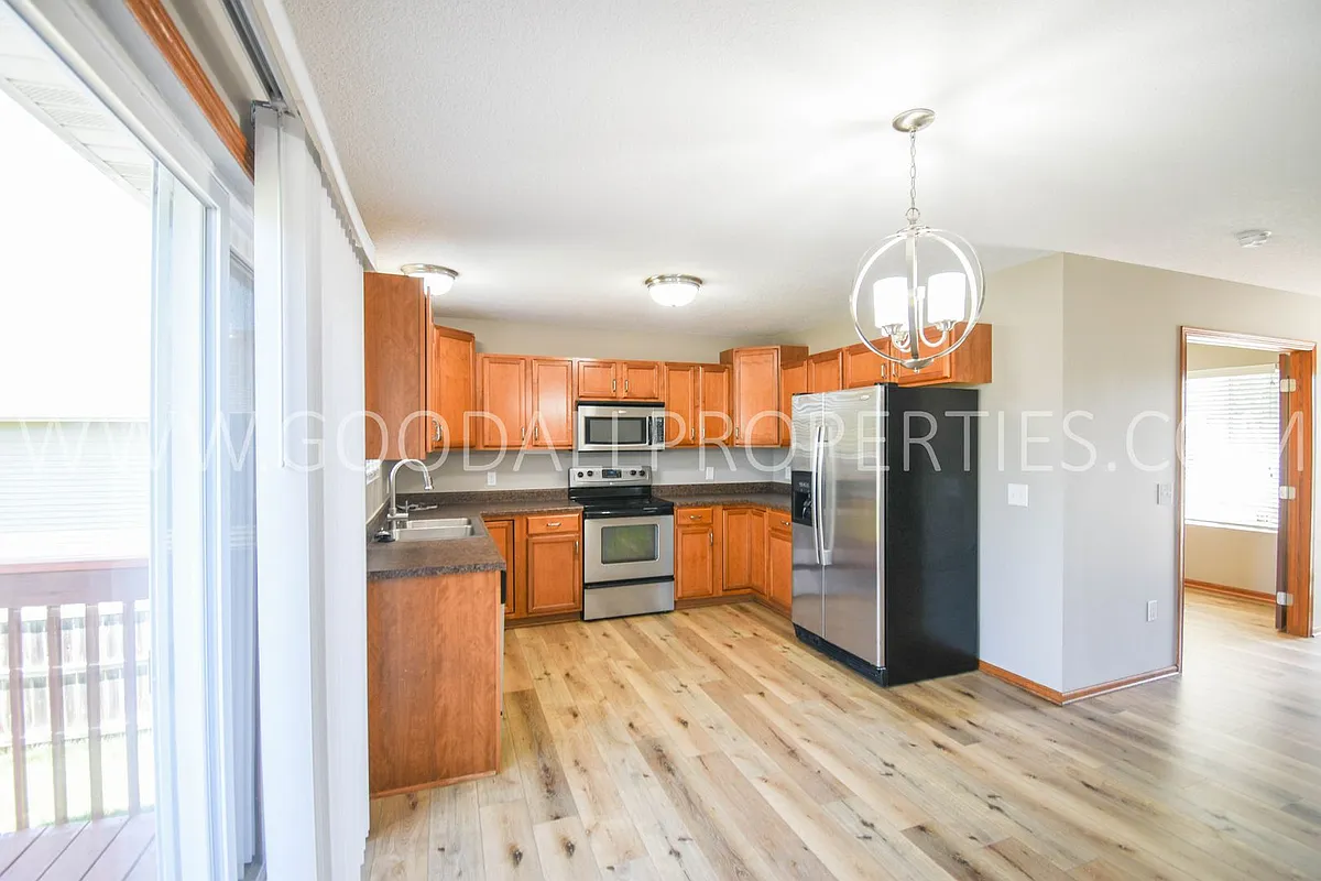 Building Photo - 3504 163rd St