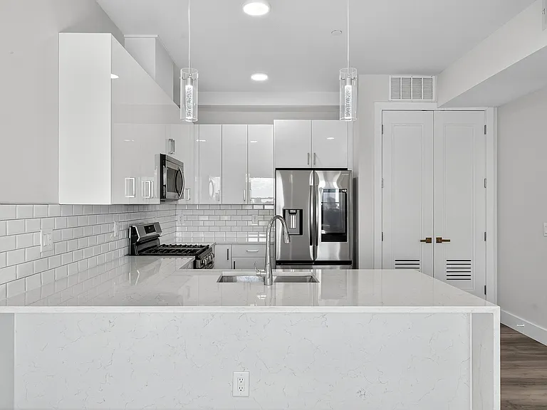 3443 John F Kennedy Blvd #103 — Photo 4