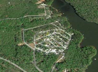 1400 Hanover Dr #1400, Westminster, SC 29693