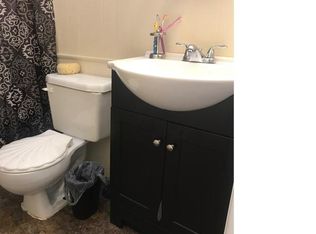 7117 Clover Ln, Upper Darby, PA 19082