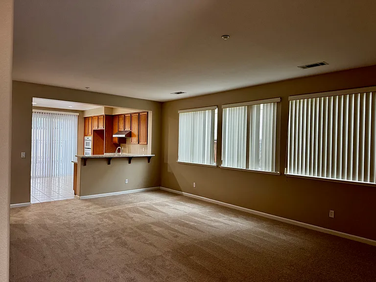 2706 Serene Ct — Photo 11