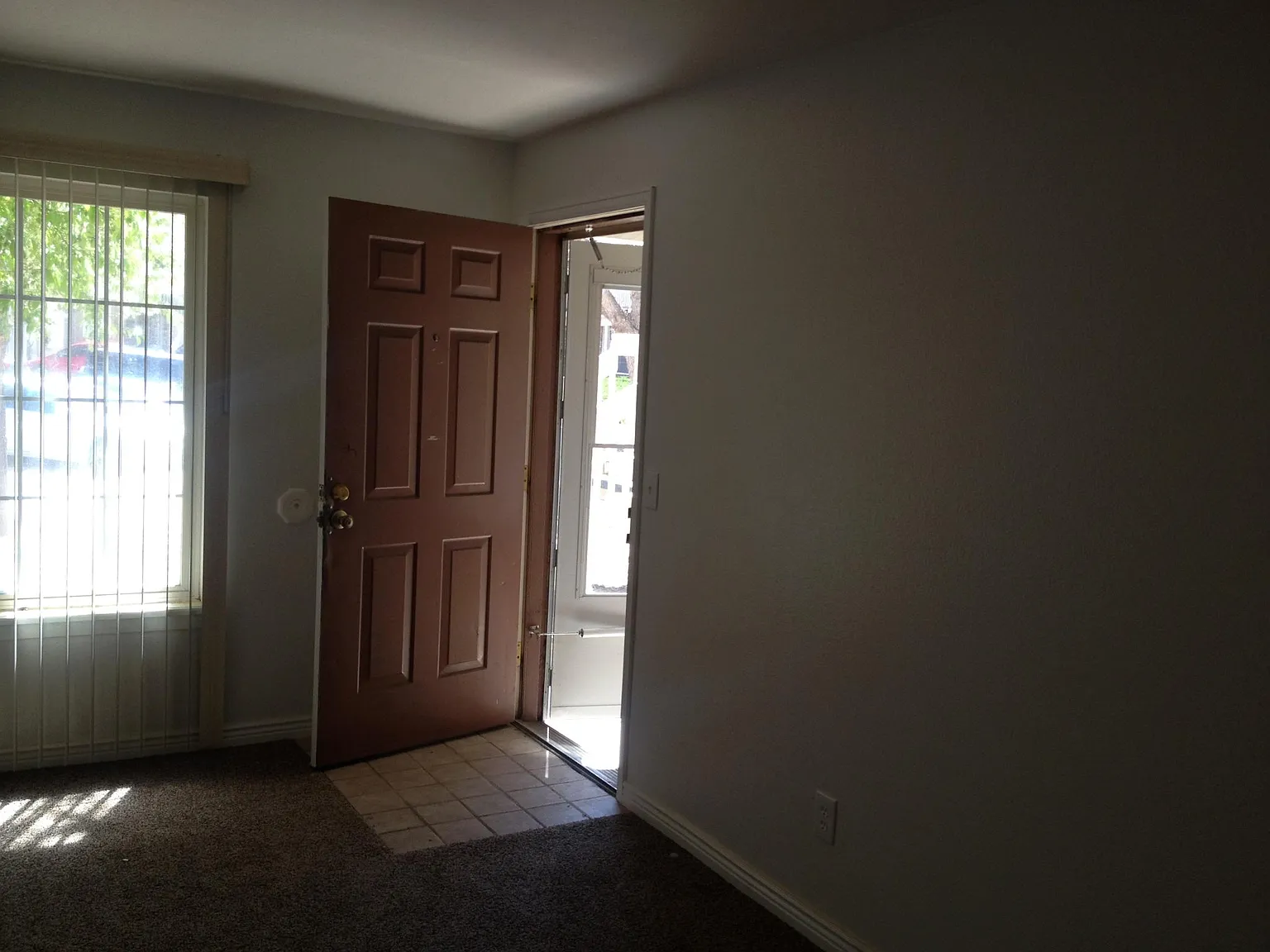 1 bed, 602 sqft, $1,375 — Photo 3