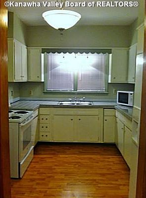 5th image of 5314 Lancaster Ave