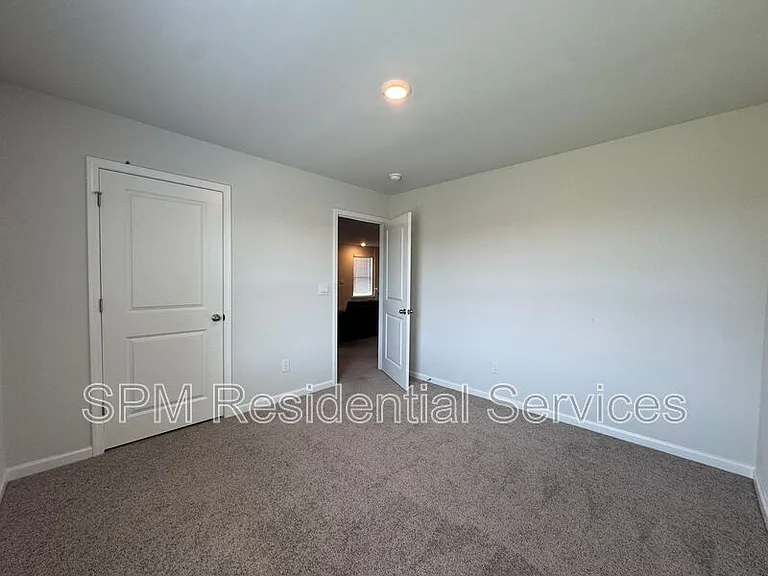 398 Folkstone Rd — Photo 20