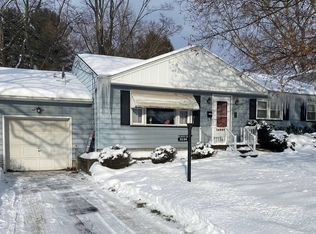 3234 S Wendover Cir, Youngstown, OH 44511
