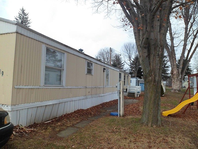 1st image of 19 Pueblo Ln