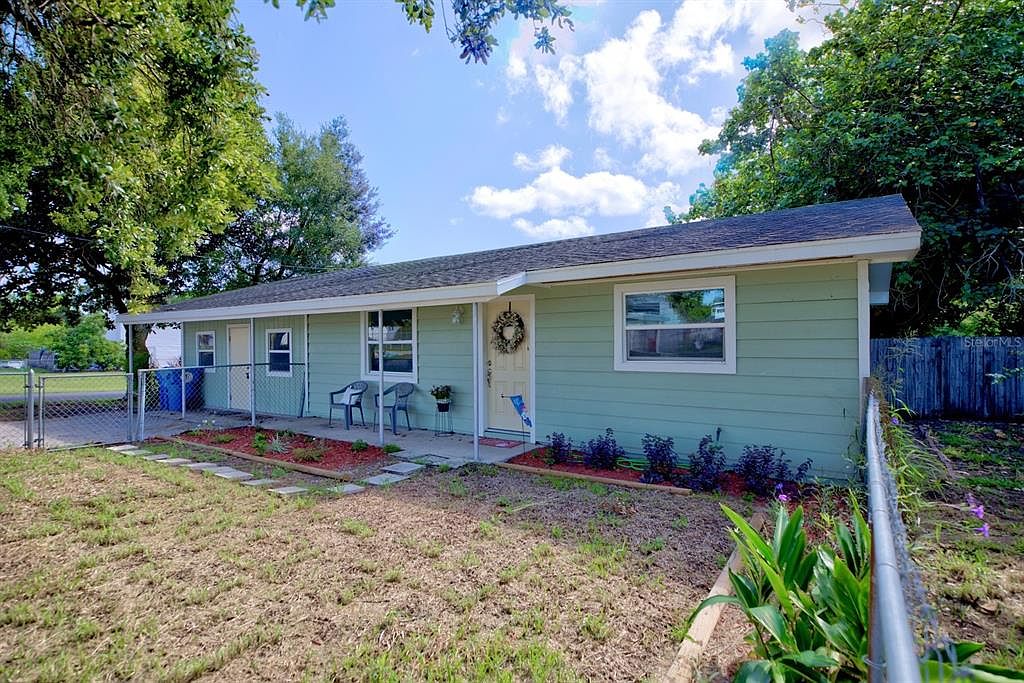 355 S Oak Ave, Frostproof, FL 33843 MLS C7480047 Zillow