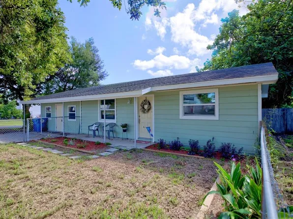 355 S Oak Ave, Frostproof, FL 33843