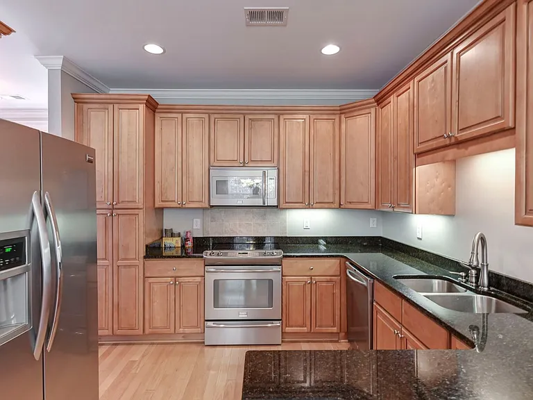 33 Heatherlaurel Ct — Photo 10