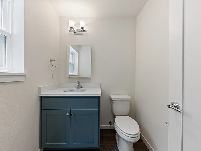 604 N 11th St #602 — Photo 8