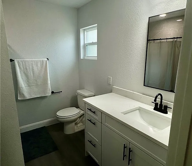 7000 Schumacher Rd — Photo 11