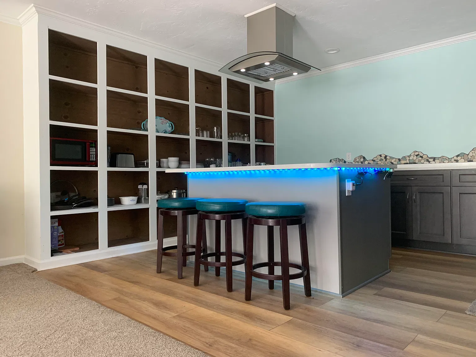 1 bed, 1000 sqft, $1,600 — Photo 3