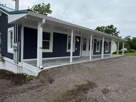 2nd image of 437 Main St