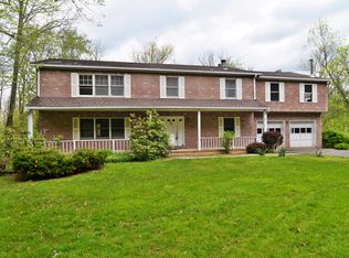 44 Russling Rd, Hackettstown, NJ 07840
