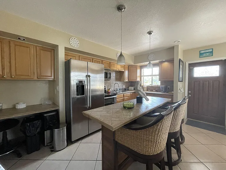 229 SE 1st Ave #203 — Photo 4