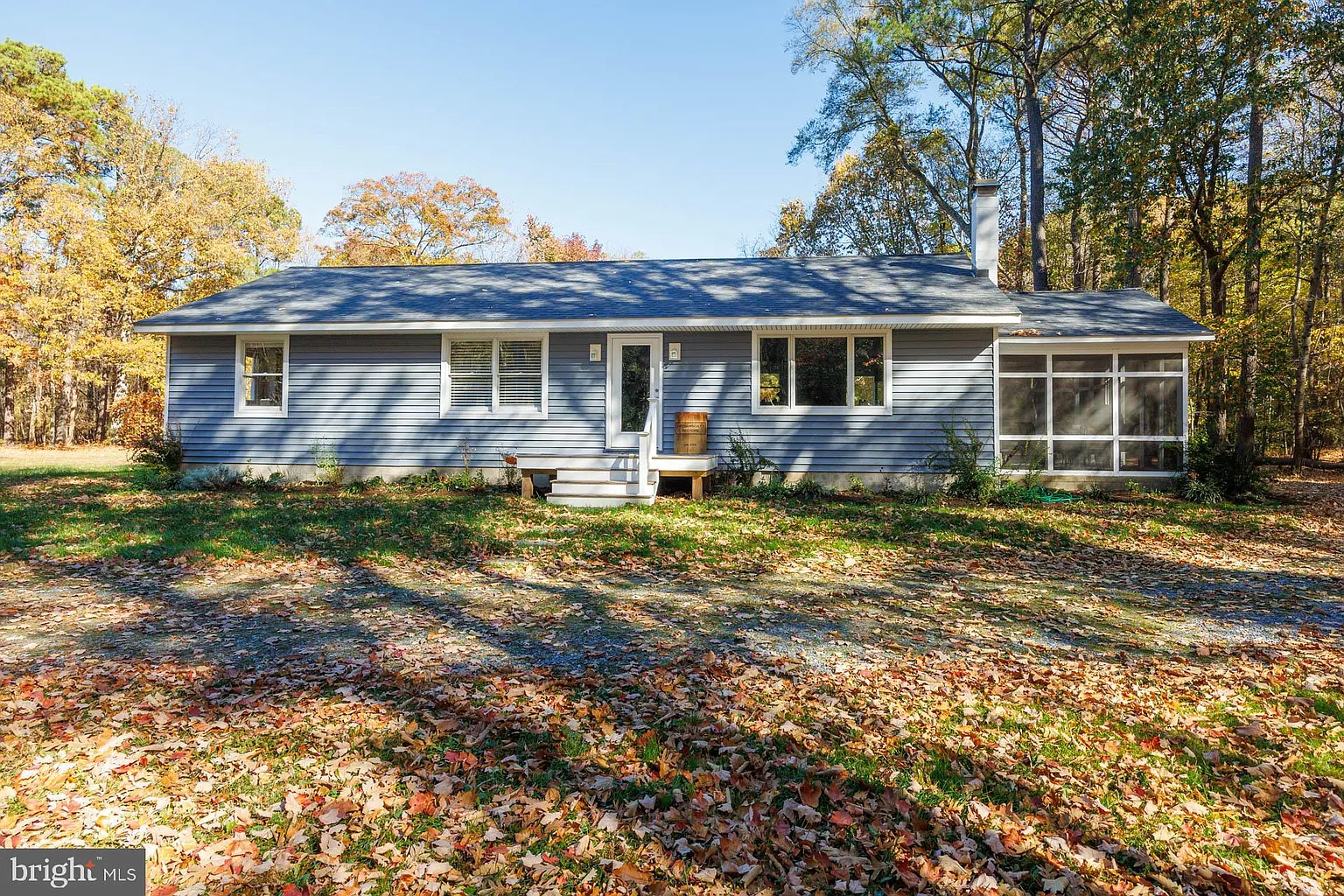 9072 New Rd photo 1