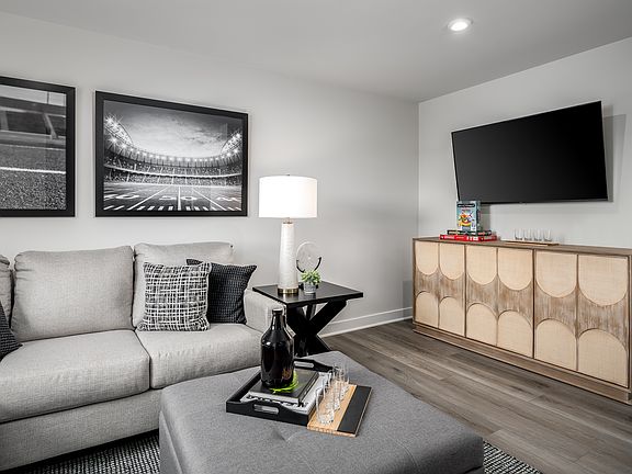 Strauss 4 Story Waterfront