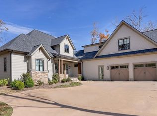 2 Cherokee Rose Trl, Marietta, SC 29661