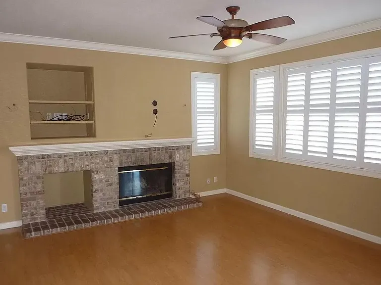 5460 Parkford Cir — Photo 5