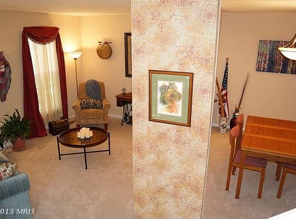 4th image of 9915 Whitewater Dr