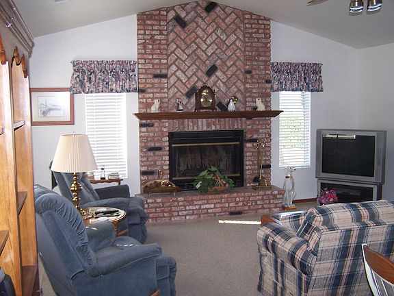 5th image of 40195 Paseo Sereno