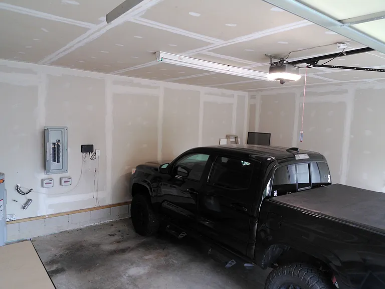 15619 Winding Ash Dr — Photo 32