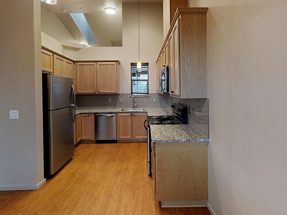 2nd image of 5264 NE 121st Ave APT 105