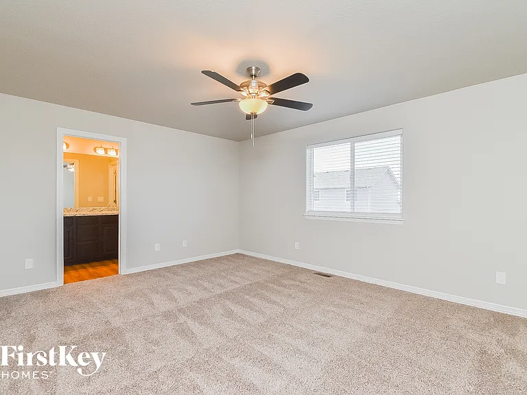 5307 Pabst Dr — Photo 7