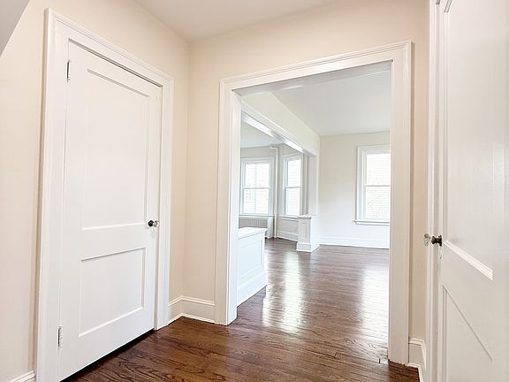5th image of 33 Andrews Street