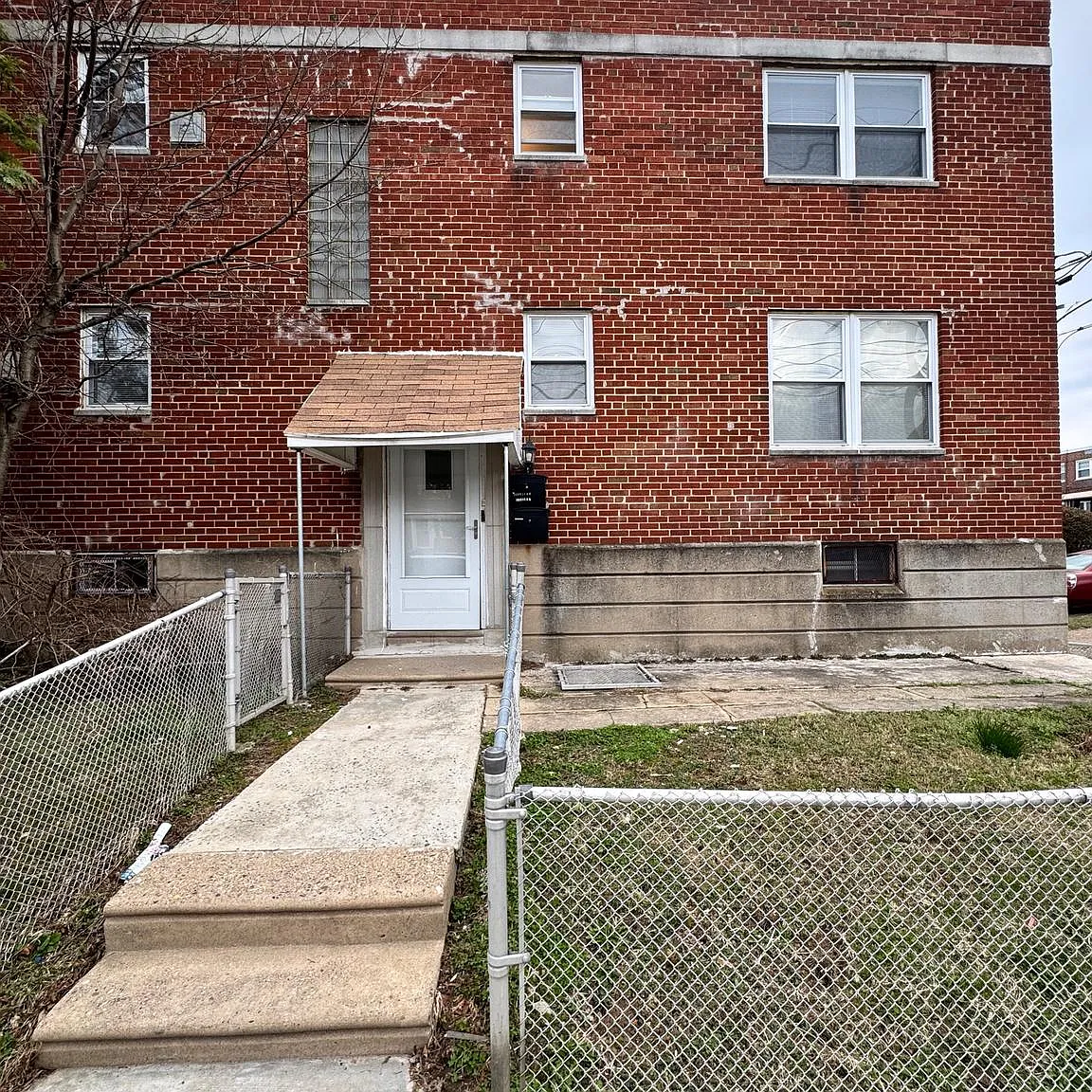 2 bed, 1400 sqft, $1,400 — Photo 1