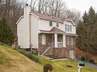 30 Barrington Dr, Pittsburgh, PA 15209