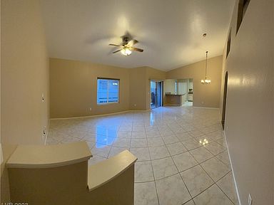 6164 Pine Villa Ave UNIT 203, Las Vegas, NV 89108 | Zillow