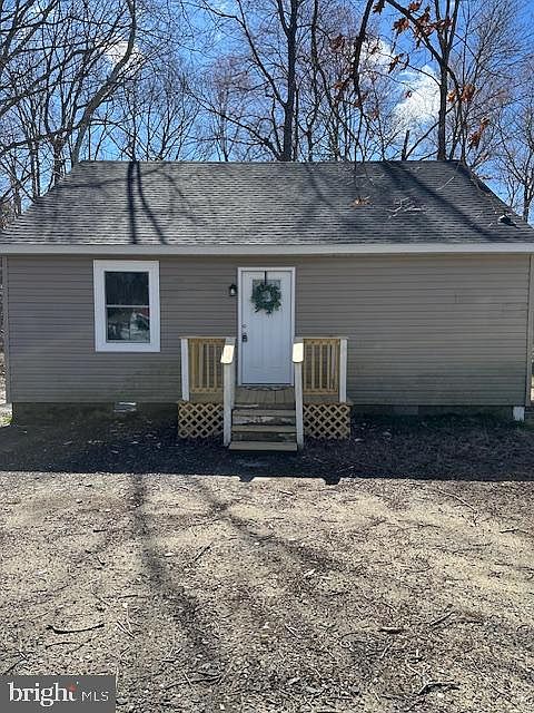 1st image of 906 Powhatan Blvd