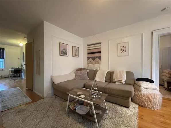 108 Park Avenue image 3 of 12